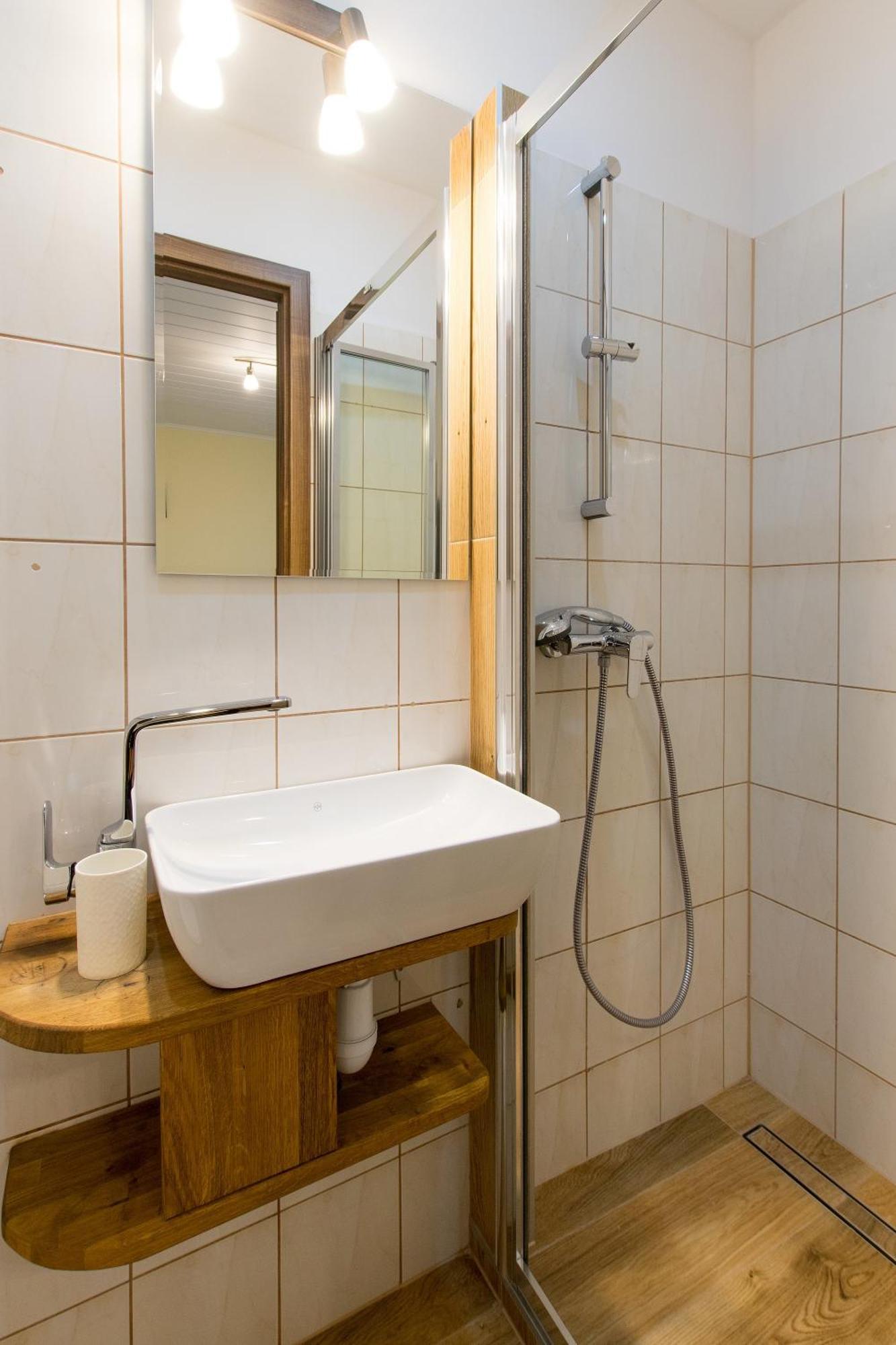 Dworek Julia - Klimatyzowane Komfortowe Pokoje Nad Solina - Bieszczady Polańczyk Zimmer foto