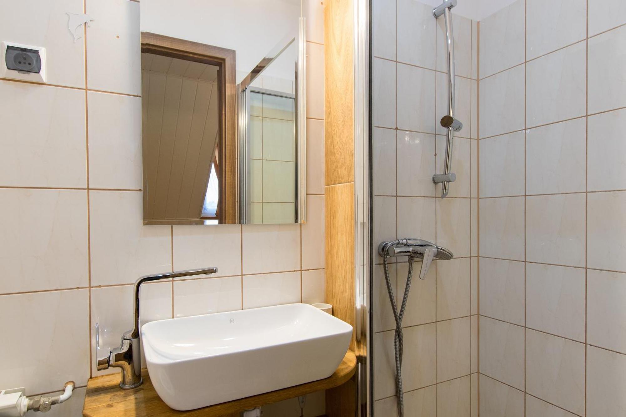 Dworek Julia - Klimatyzowane Komfortowe Pokoje Nad Solina - Bieszczady Polańczyk Zimmer foto